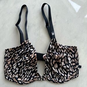 NWT Victoria’s Secret Unlined Demi Leopard or Cheetah Underwire Convertible Bra